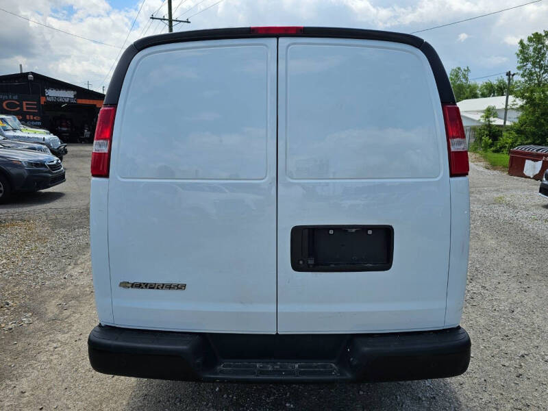 2020 Chevrolet Express 2500