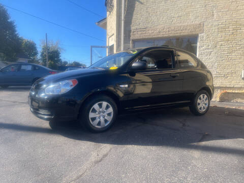 2011 Hyundai Accent for sale at Strong Automotive in Watertown WI