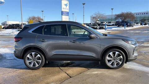 2023 Ford Escape Platinum