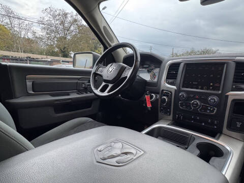 2017 RAM 1500 Big Horn