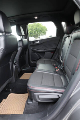 2024 Ford Escape ST-Line Select