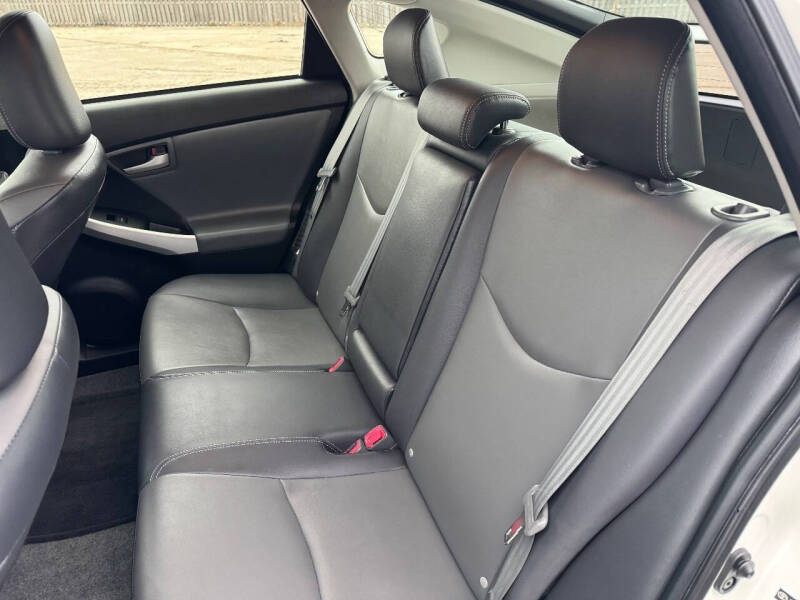 2012 Toyota Prius One