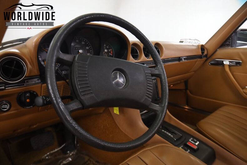 1976 Mercedes-Benz 450-Class