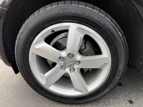 2012 Audi Q5 3.2 quattro Prestige