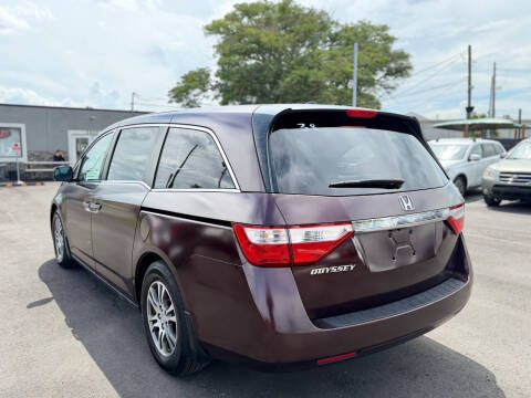 2011 Honda Odyssey EX-L w/DVD