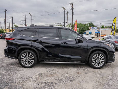 2022 Toyota Highlander
