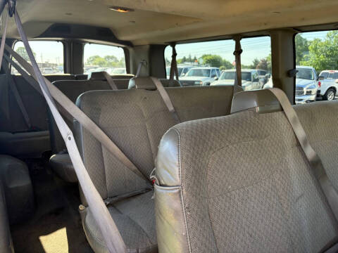 2017 Chevrolet Express LT 3500