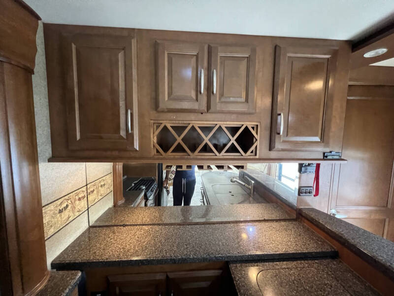 2013 Thor Motor Coach CHALLENGER 37GT