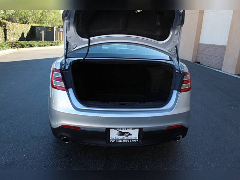 2013 Ford Taurus SEL