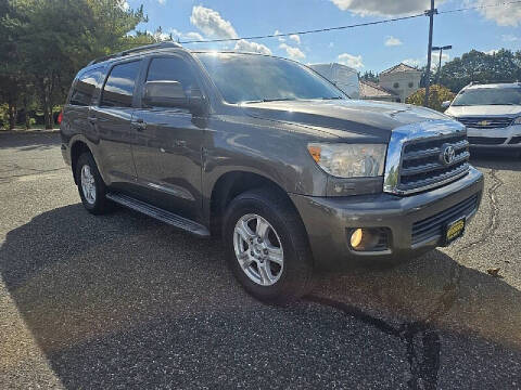 2017 Toyota Sequoia SR5