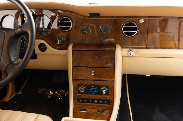 1997 Rolls-Royce Silver Dawn