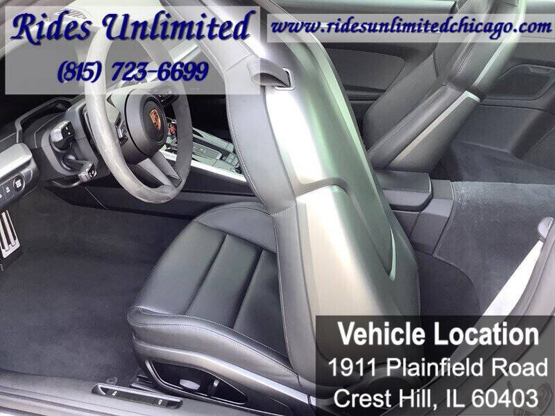 2025 Porsche 911 Carrera