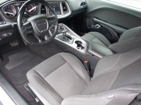2019 Dodge Challenger SXT