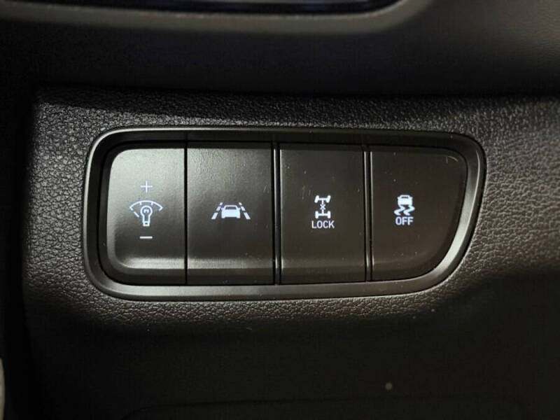 2020 Hyundai Santa Fe SE