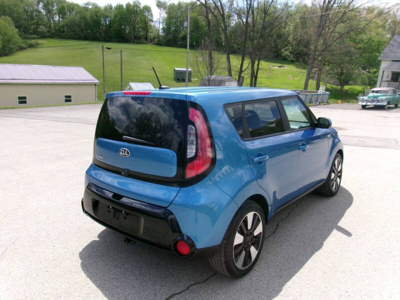 2016 Kia Soul +