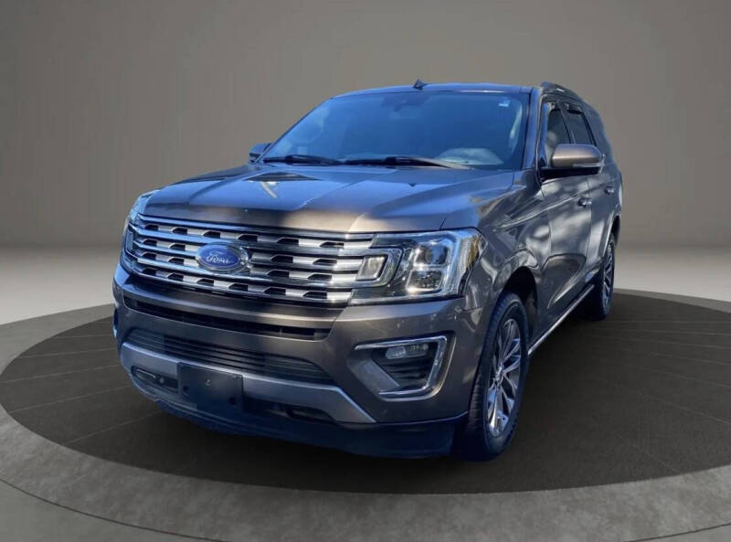 2018 Ford Expedition Limited's photo