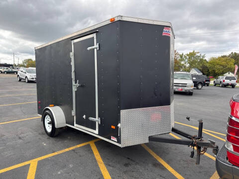 2010 American Hauler NH612SA
