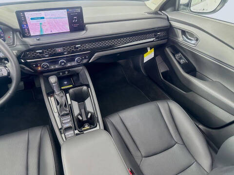 2025 Honda Accord Hybrid Touring