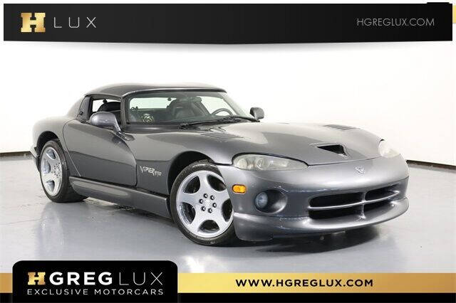 2002 Dodge Viper for sale at HGREG LUX EXCLUSIVE MOTORCARS in Pompano Beach FL