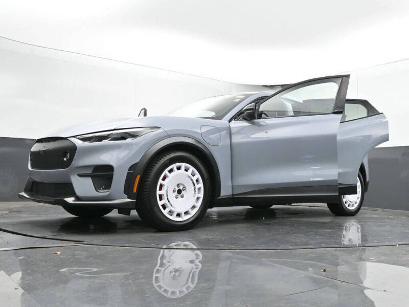 2025 Ford Mustang Mach-E GT