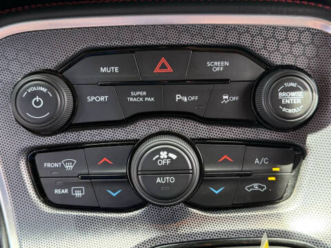 2017 Dodge Challenger