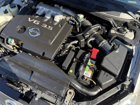 2004 Nissan Altima 3.5 SE