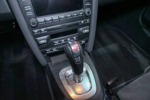 2012 Porsche Cayman R