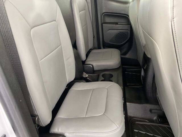 2022 GMC Canyon Elevation Standard