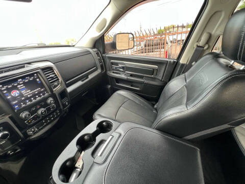 2018 RAM 2500 Laramie