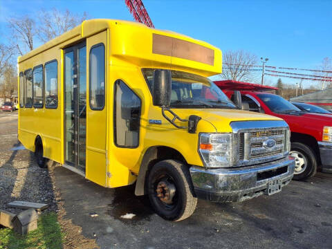 2019 Ford E-Series E-450 SD