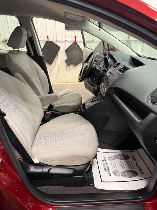 2012 Mazda MAZDA5 Sport