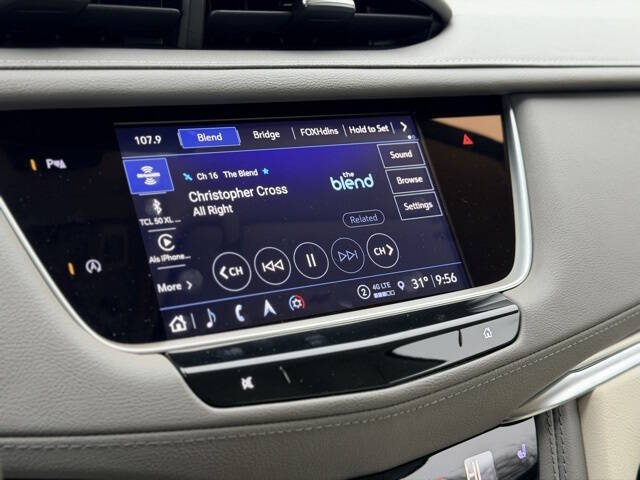 2022 Cadillac XT5 Premium Luxury