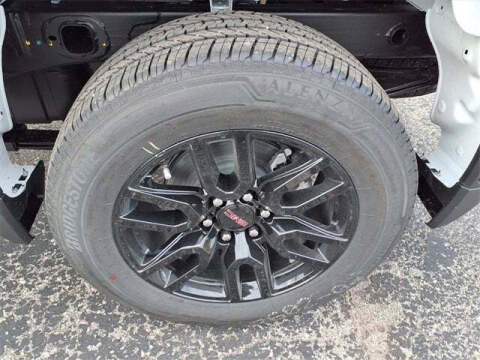 2026 GMC Sierra 1500 Elevation Standard