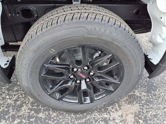 2026 GMC Sierra 1500 Elevation Standard