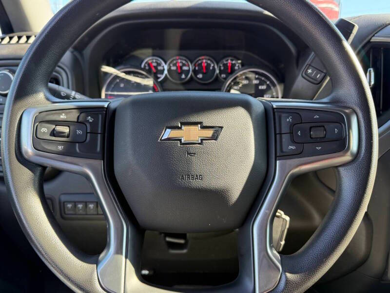 2023 Chevrolet Silverado 2500HD Custom