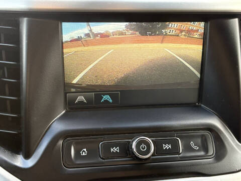 2017 GMC Acadia SLE-2