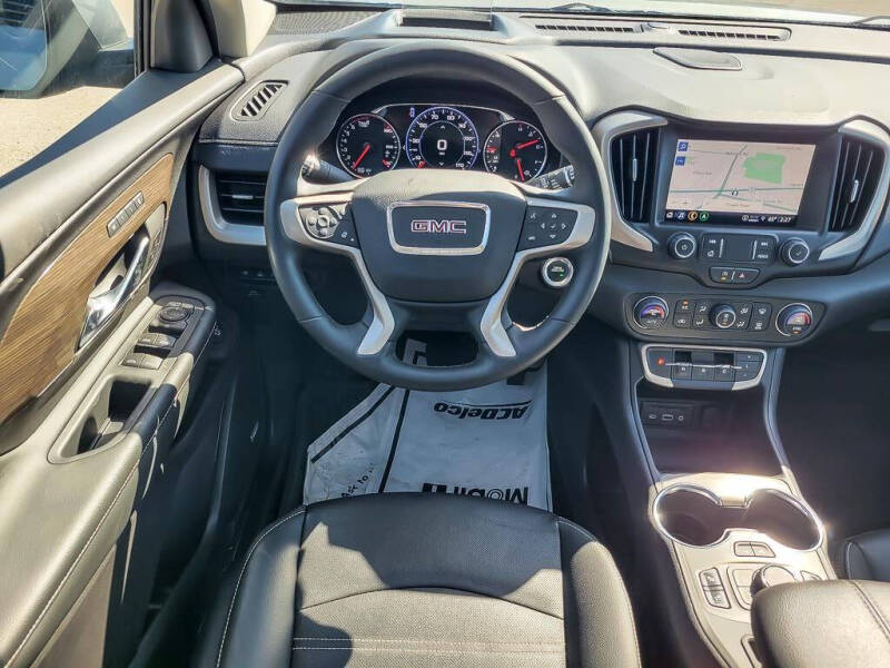 2024 GMC Terrain Denali