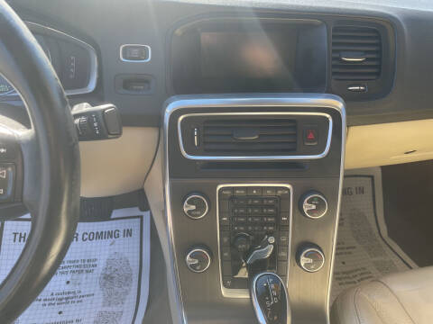 2014 Volvo S60 T5 Premier