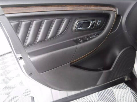 2018 Ford Taurus Limited