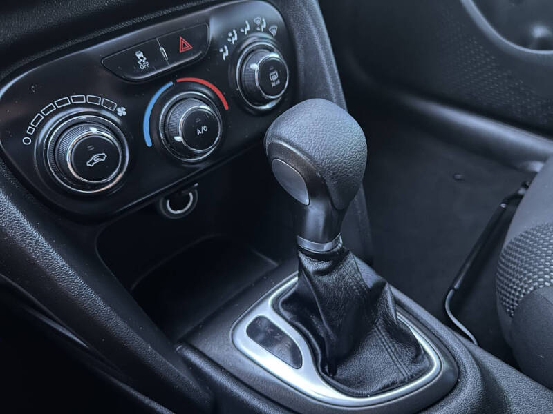 2016 Dodge Dart SE