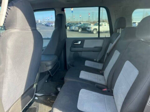 2004 Ford Expedition XLT