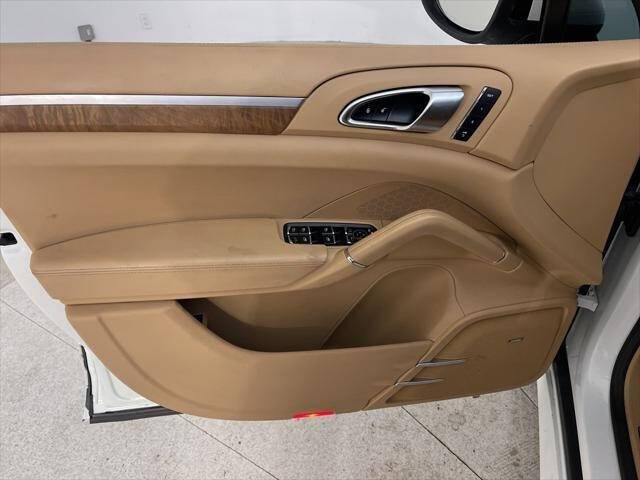 2014 Porsche Cayenne Turbo