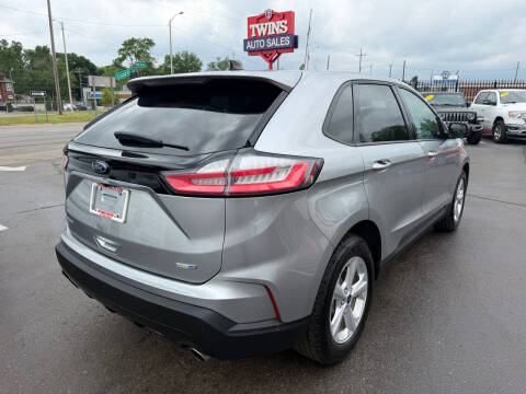 2020 Ford Edge SE