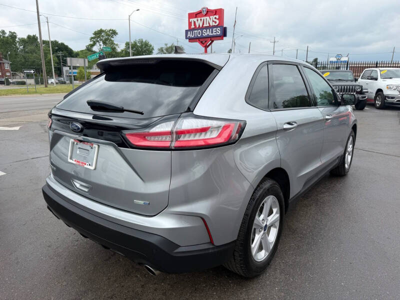 2020 Ford Edge SE