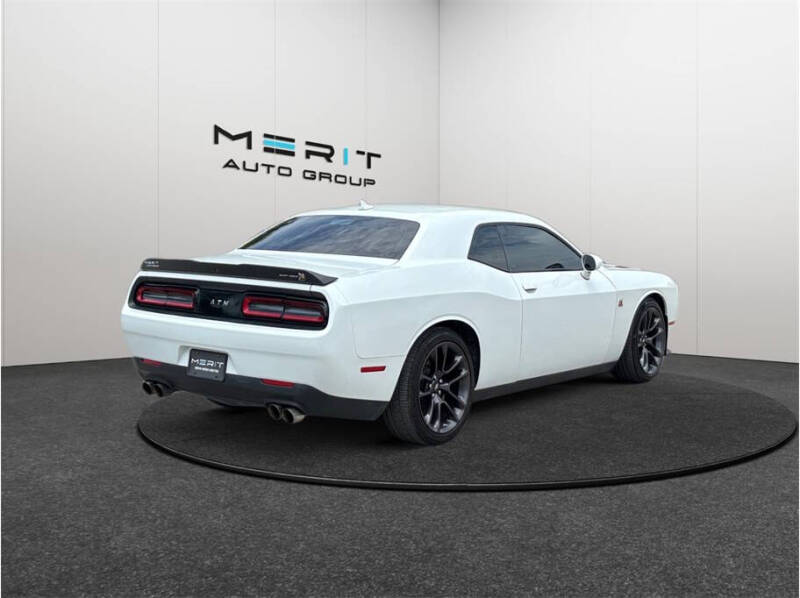 2020 Dodge Challenger