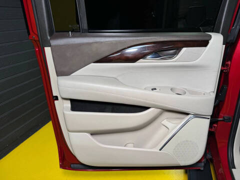 2015 Cadillac Escalade ESV Premium