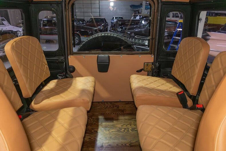 1987 Land Rover Defender