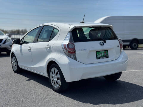 2012 Toyota Prius c Three