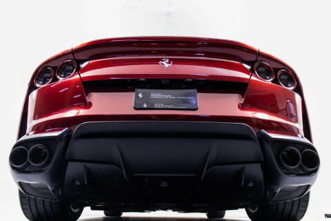2022 Ferrari 812 GTS
