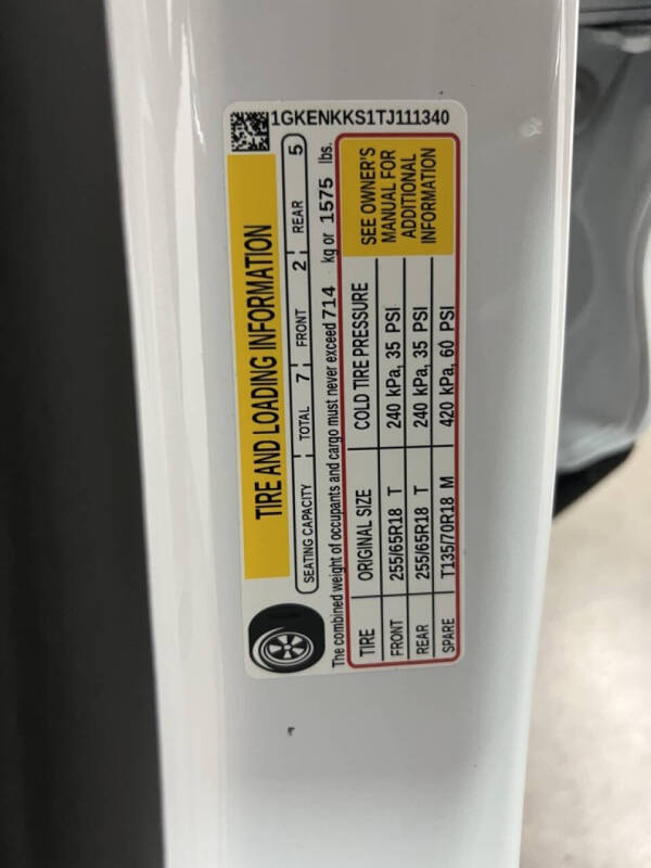 2026 GMC Acadia Elevation